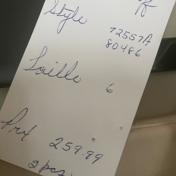 2 piece pant and top - Picture 5 of 5